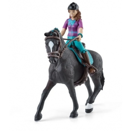 Schleich: Lisa Et Son Cheval Storm